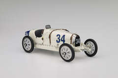 M-100-006 Коллекционный автомобиль Bugatti T35, 1924 Nation Colour Project - USA 1/18