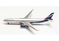 Herpa517522-003 Модель самолета Aeroflot Airbus A330-300 Reg.VQ-BNS "A.Bakulev"1/500