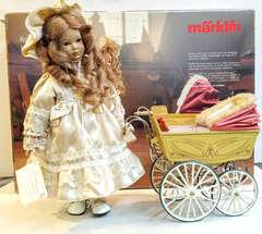 Marklin16111 Кукла Хайди Отт с коляской