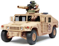 Tamiya 35267 Хаммер M1025 HUMVEE с противотанковой ракетной установкой и фигурами солдат, (1:35)