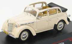 IST031 Автомобиль Москвич 400 кабриолет 1947 бежевый 1/43