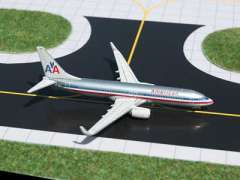 Gemini Jets914 Модель самолета American 737-800 W, 1/400