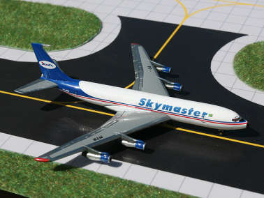 Gemini Jets018 Модель самолета Skymaster Airlines Boeing 707-320, 1/400
