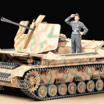 Tamiya 35237 Зенитная установка MOBELWAGEN 3.7cm FLAK на базе танка Panzer IV с фигурой, 1:35
