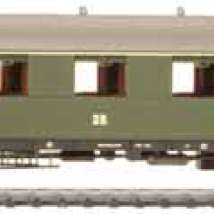 L384102 Пассажирский вагон первого класса